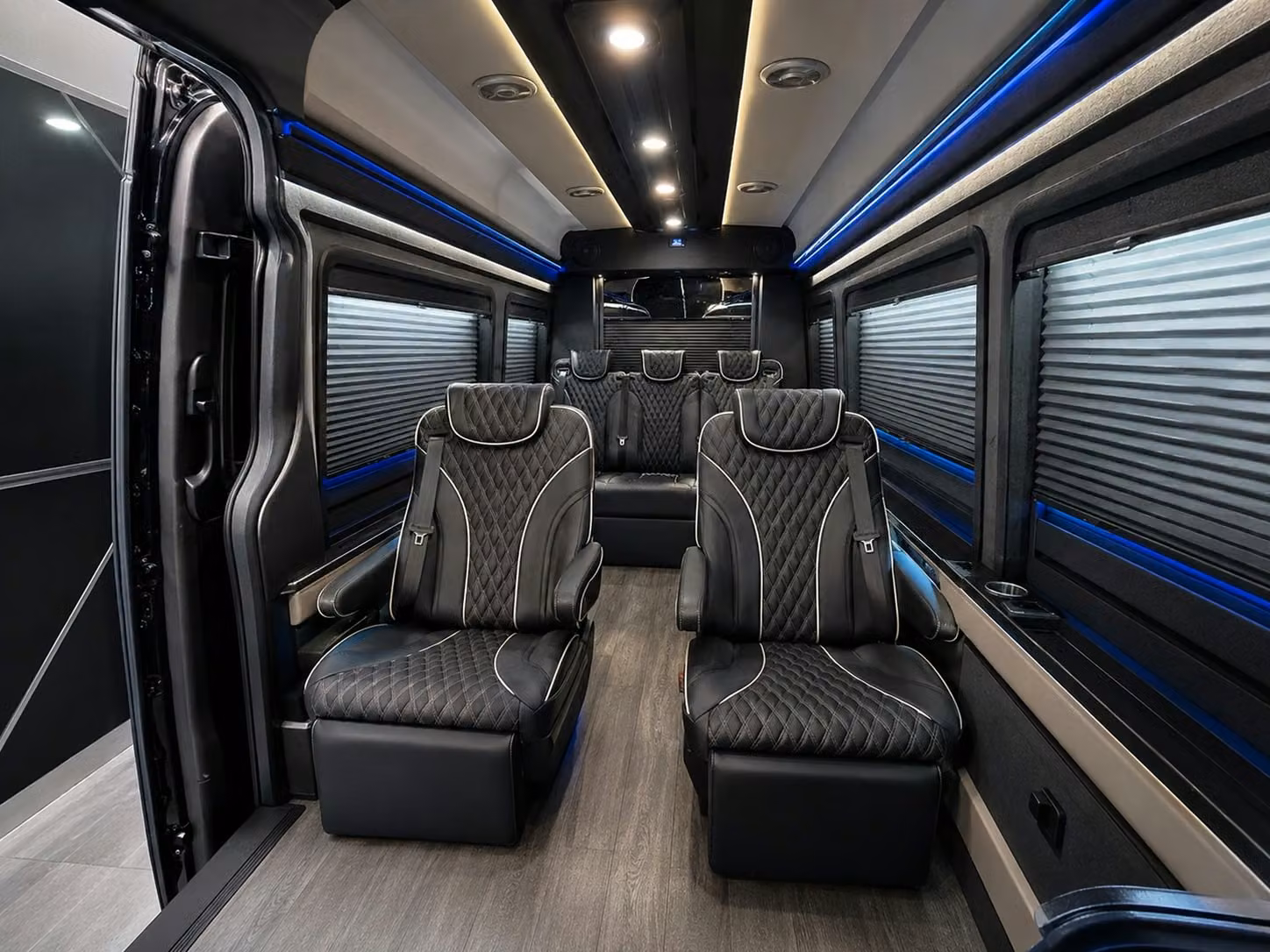 get a newark airport shuttle bus for hotel groups and tour operators