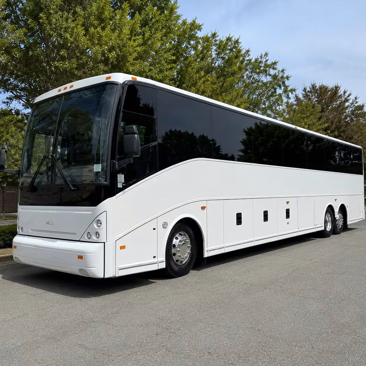 shuttle your newark team between nj transit hubs and corporate campuses